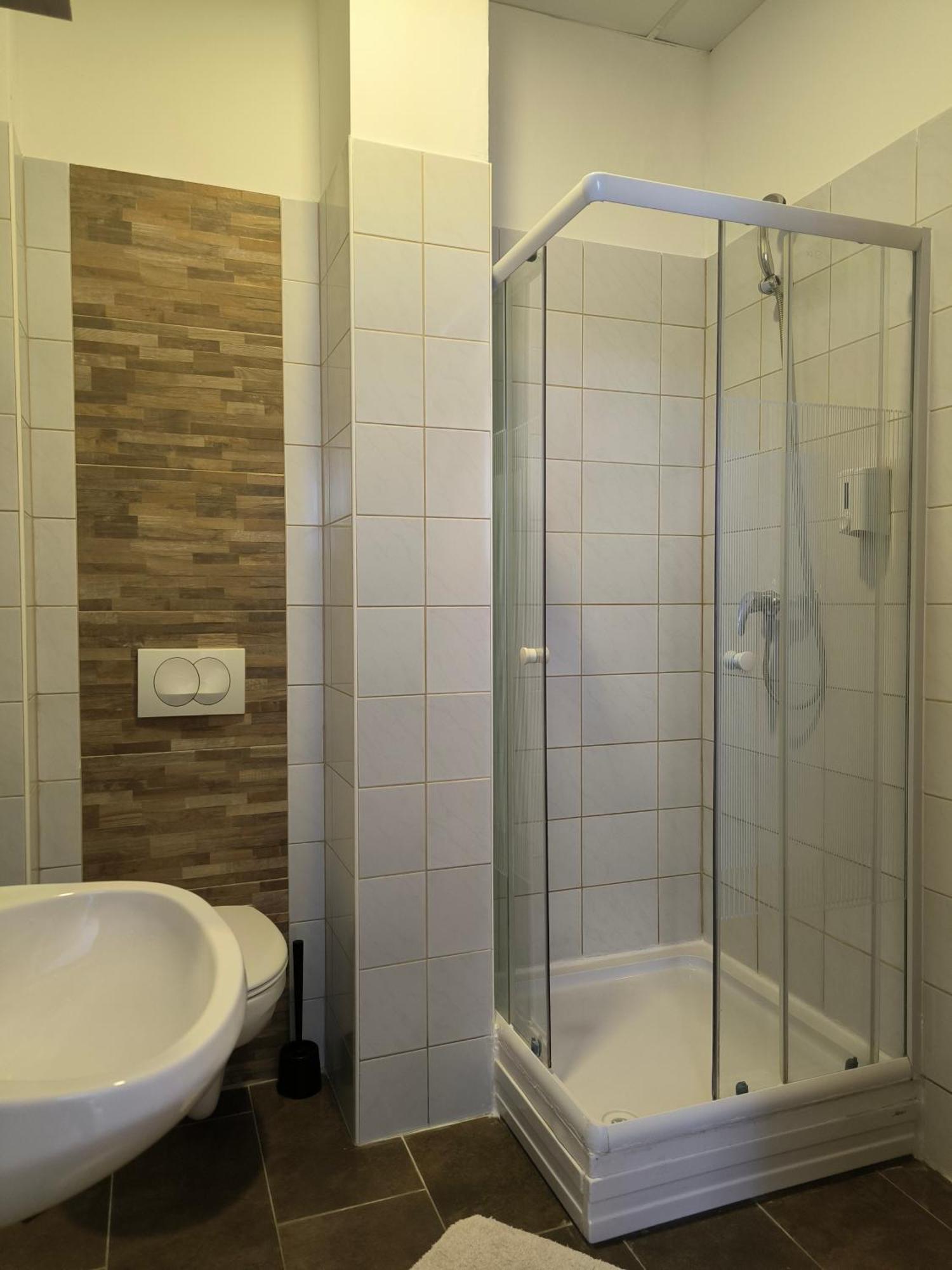 Nagytarcsa Szilas Park Motel מראה חיצוני תמונה